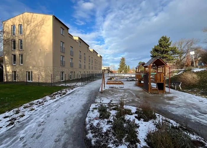 Διαμέρισμα Charming Near Prague Airport *
